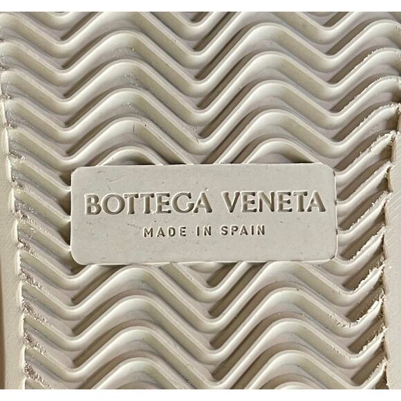 $895 NIB Bottega Veneta Beige Canvas Combat Boots Size 42(9) main image 9